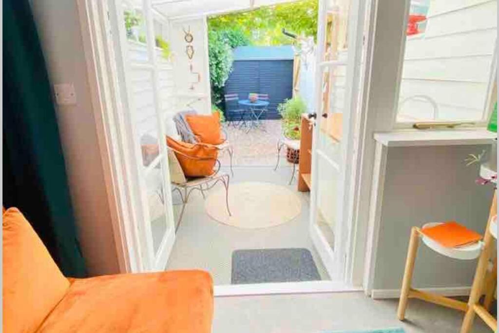 The Yellow Door Whitstable - Peaceful Retreat Close To Beach Buitenkant foto